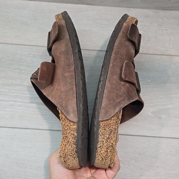 Sandals_&_Flip_Flops